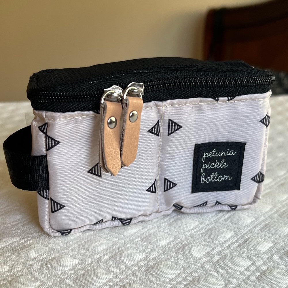petunia pickle bottom small packing cube, new never used comes from a set.